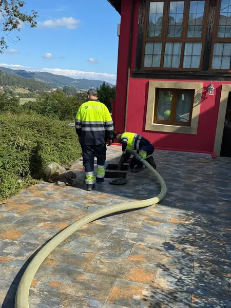 Desatasco con manguera